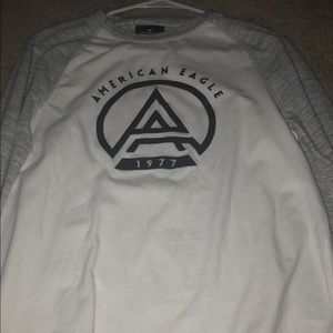 American eagle long sleeve